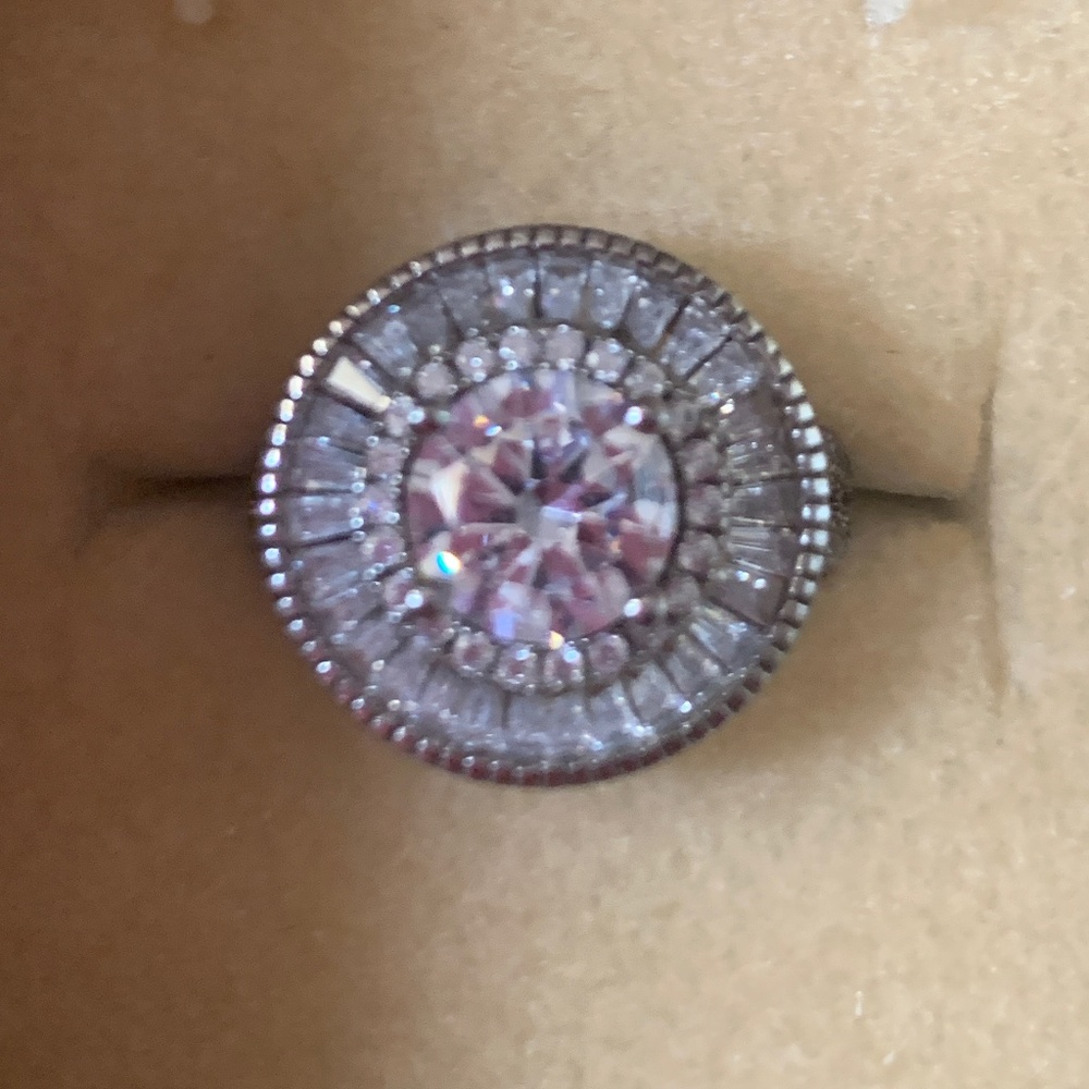 Size 7 Bella Ring with Baguettes